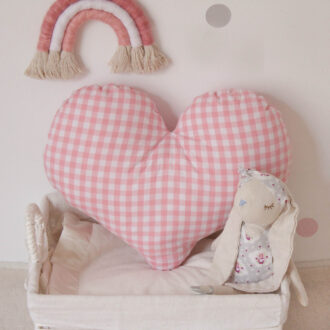 ΑΠΑΛΟ ΜΑΞΙΛΑΡΙ ΣΕ ΣΧΕΔΙΟ ΚΑΡΔΙΑ ΡΟΖ ΚΑΡΟ