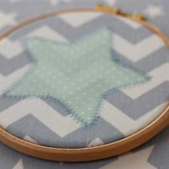 ΤΕΛΑΡΑΚΙ ΚΕΝΤΗΜΑΤΟΣ ΜΕ ΥΦΑΣΜΑ ΚΑΙ ΑΠΛΙΚΕ ΣΧΕΔΙΑ ΣΕ ΘΑΛΑΣΣΙ ΚΑΙ ΜΕΝΤΑ ΑΠΟΧΡΩΣΕΙΣ