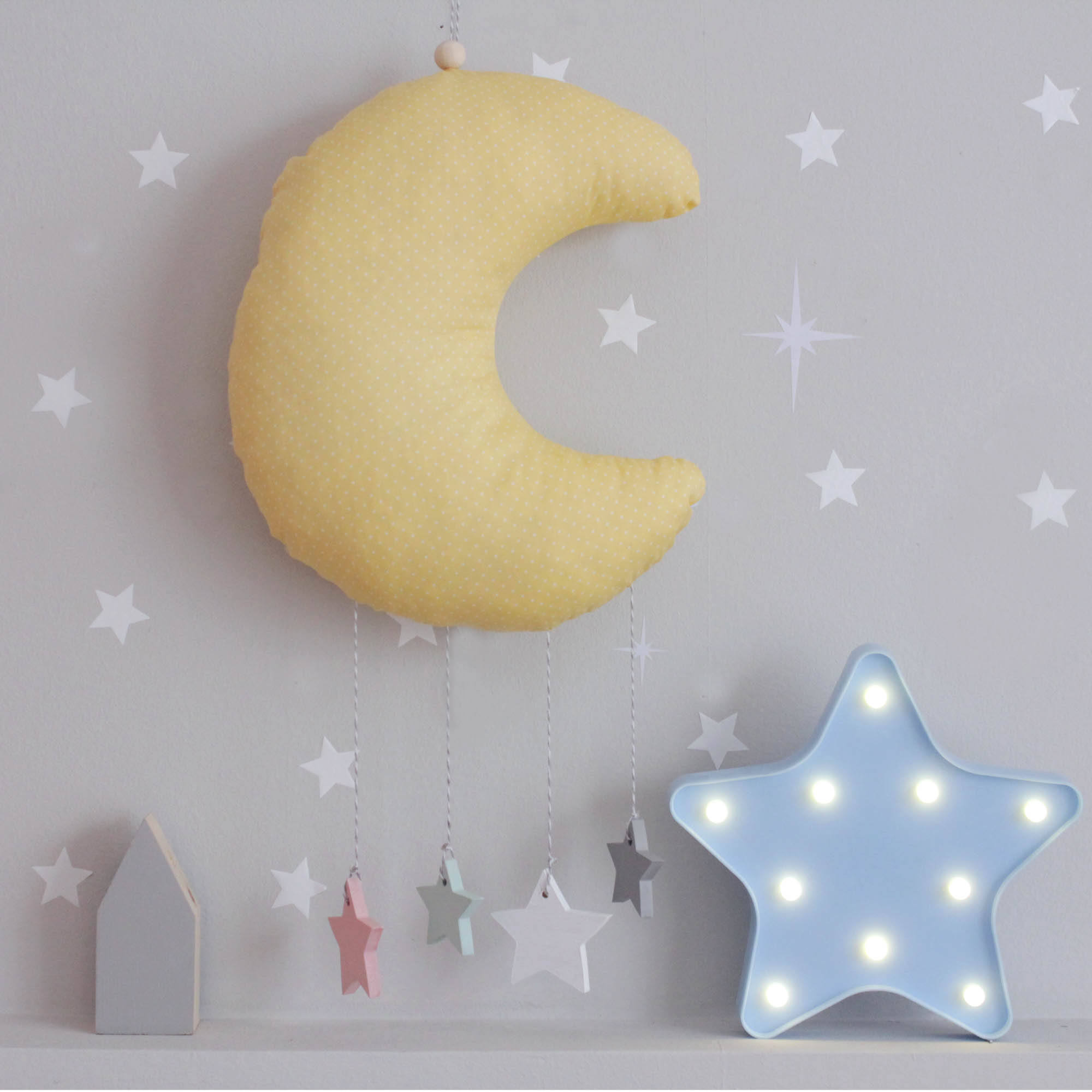 ΚΡΕΜΑΣΤΟ ΜΟΜΠΙΛ ΦΕΓΓΑΡΙ