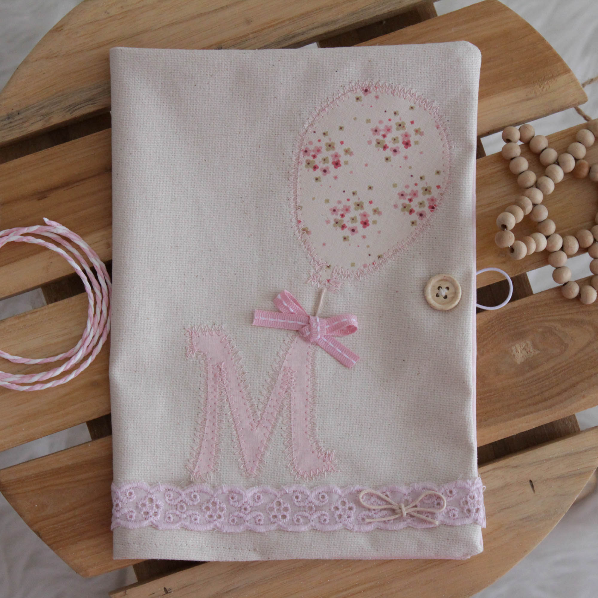 ΥΦΑΣΜΑΤΙΝΗ ΘΗΚΗ ΓΙΑ ΤΟ ΒΙΒΛΙΑΡΙΟ ΥΓΕΙΑΣ ΠΑΙΔΙΟΥ