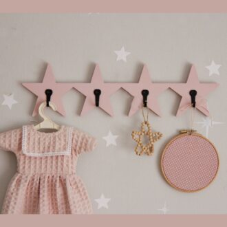 ΚΡΕΜΑΣΤΡΑ ΤΟΙΧΟΥ ΣΕ ΣΧΕΔΙΟ 4 ΑΣΤΕΡΙΑ